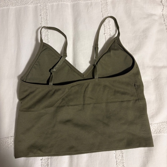 Dynamite Ribbed Olive Crop Tank – Size XS - Picture 3 of 3